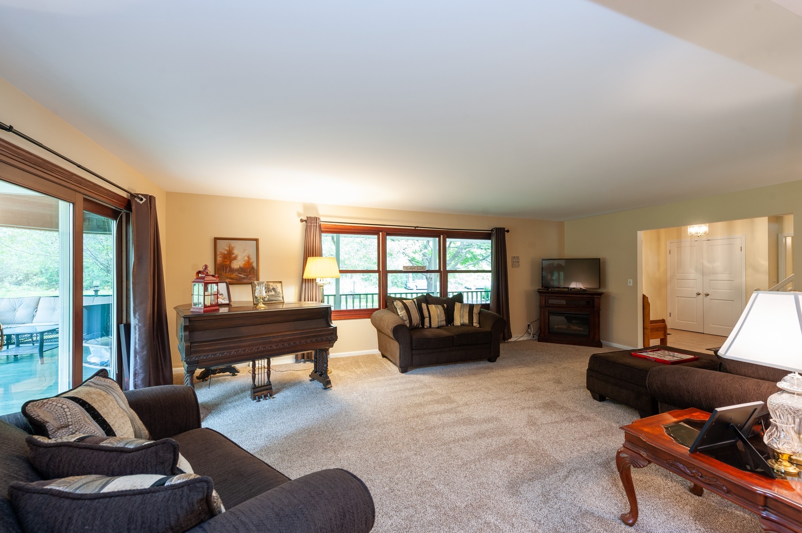 2515 Hawthorn Road Marengo, IL 60152 - Photo 14 of 36