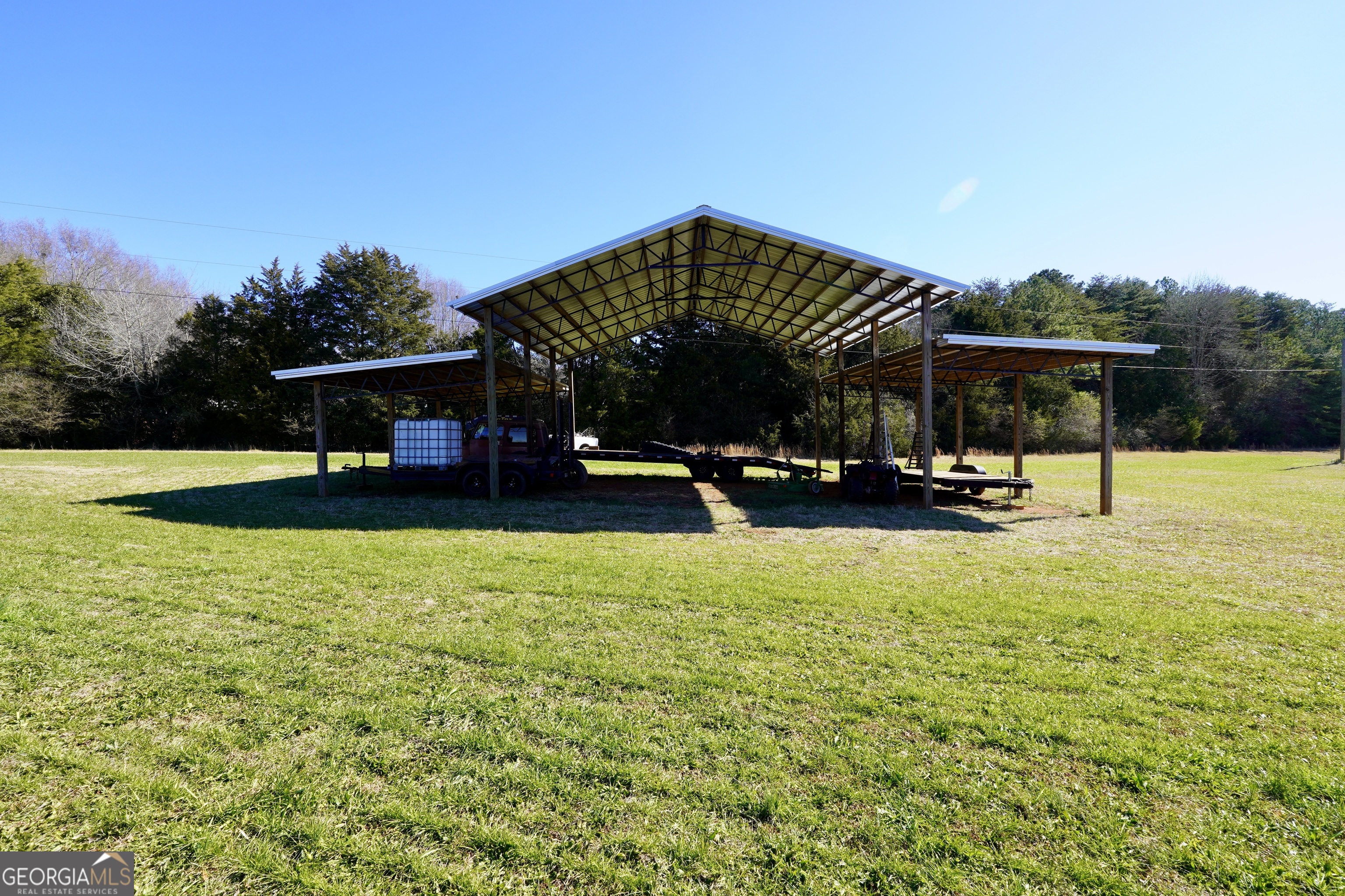 616 Shackelford Road Griffin, GA 30224 - Photo 53 of 64 a view of outdoor space with garden