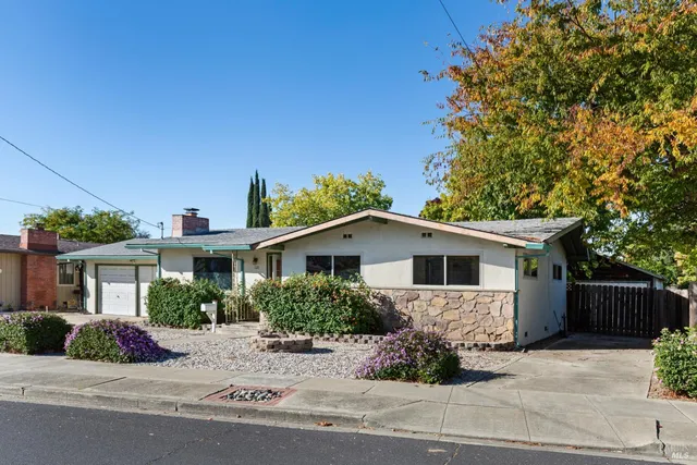 $849,000 | 1121 North P Street, Livermore, CA 94551