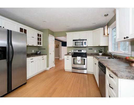 8 A Demond Pond Row Rutland, MA 01543 - Photo 3 of 30