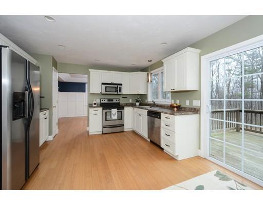 8 A Demond Pond Row Rutland, MA 01543 - Photo 7 of 30