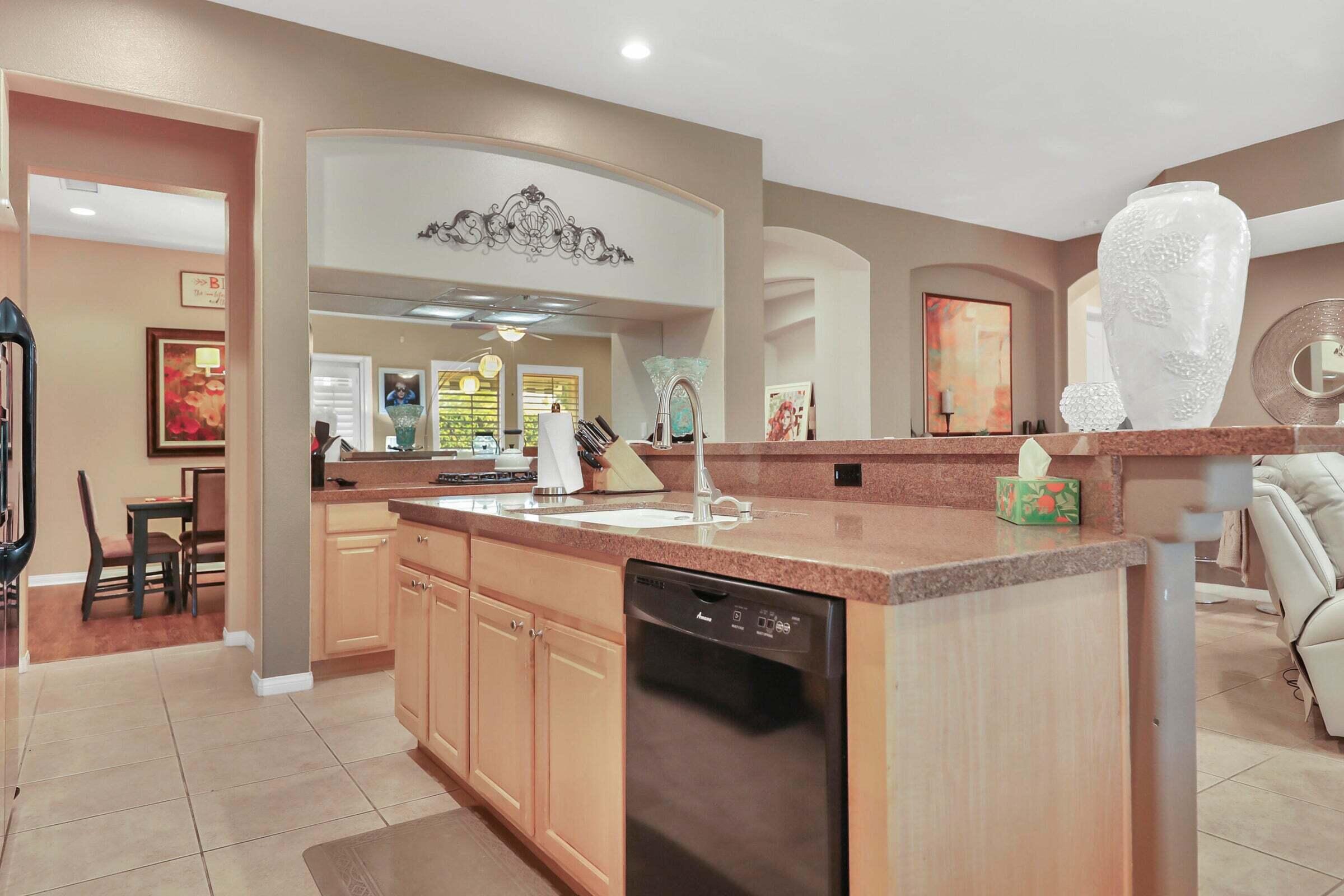 53 Via Del Rossi Rancho Mirage, CA 92270 - Photo 11 of 48 IMG_1565
