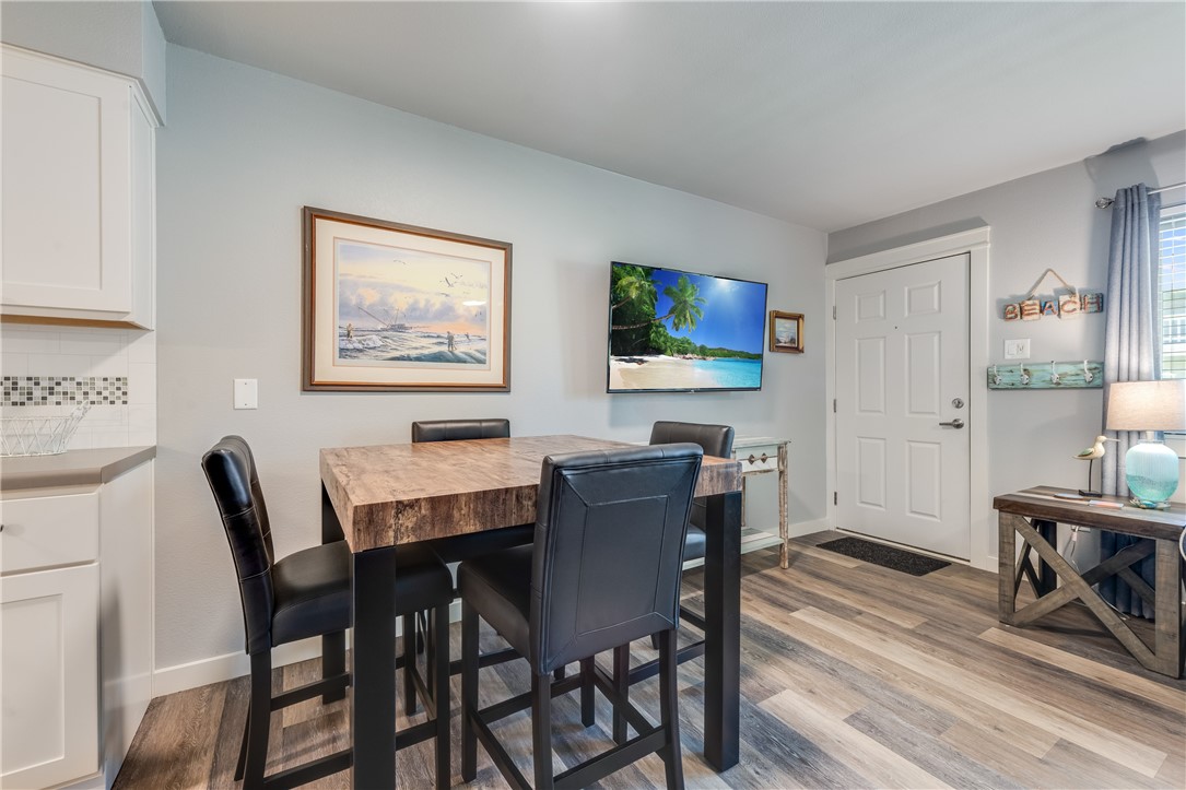 622 Beach Access Road, Unit 128 Port Aransas, TX 78373 - Photo 10 of 39