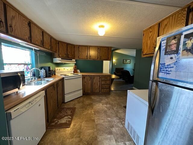 2236 Longreene Road North Jacksonville, FL 32218 - Photo 20 of 42 IMG_2445