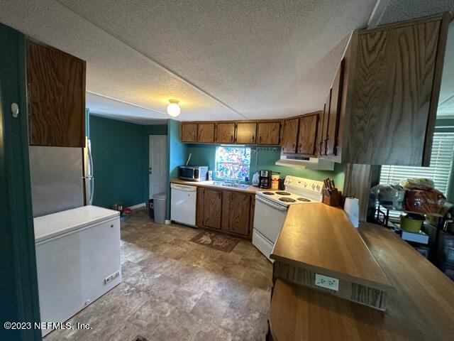 2236 Longreene Road North Jacksonville, FL 32218 - Photo 21 of 42 IMG_2444