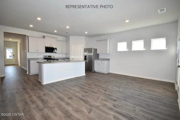 $331,990 | 108 Gateway Drive, Jackson, TN 38305