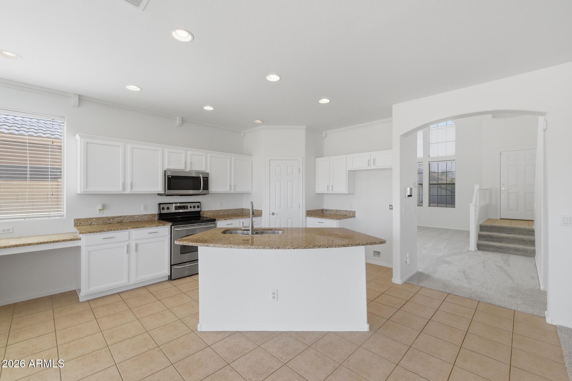 2992 East Morenci Road San Tan Valley, AZ 85143 - Photo 6 of 35 Kitchen