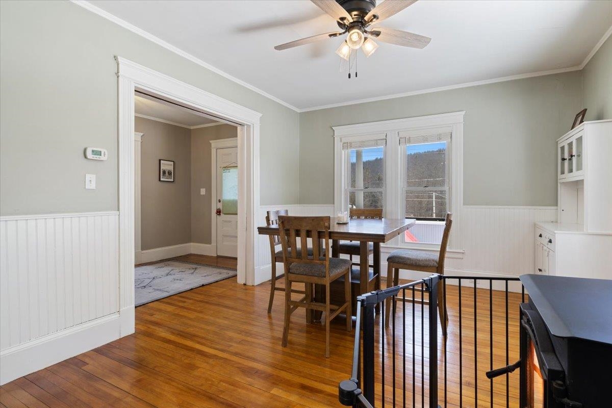 1566 Dover Road Epsom, NH 03234 - Photo 18 of 45