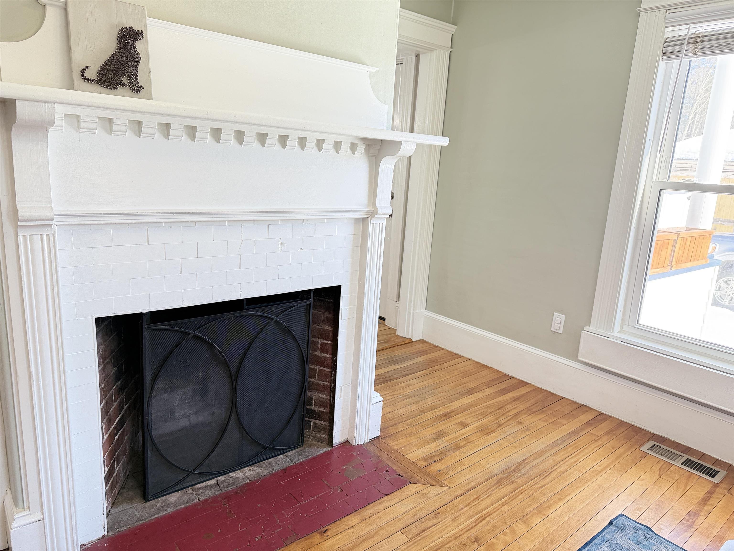 1566 Dover Road Epsom, NH 03234 - Photo 24 of 45