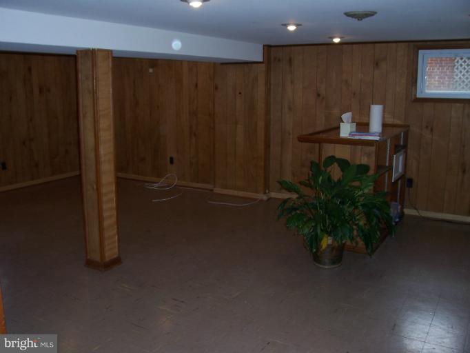 6924 Ruskin Street Springfield, VA 22150 - Photo 15 of 16 Interior (General)