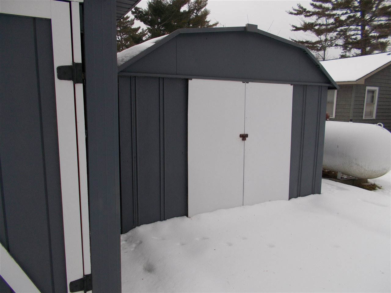 4872 Francis Road Hale, MI 48739 - Photo 36 of 40 1883352-35.JPG