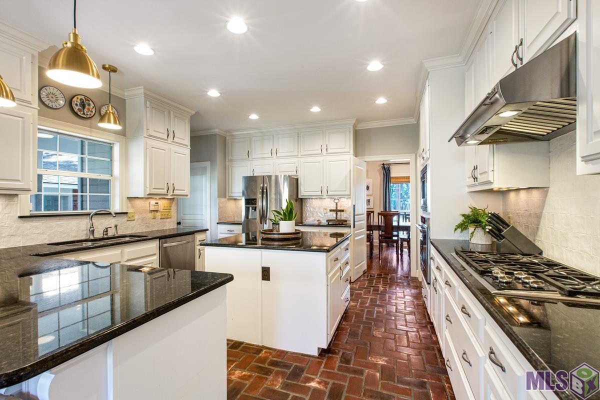 19341 Indian Ridge Avenue Baton Rouge, LA 70817 - Photo 9 of 28 Gallery Image 9
