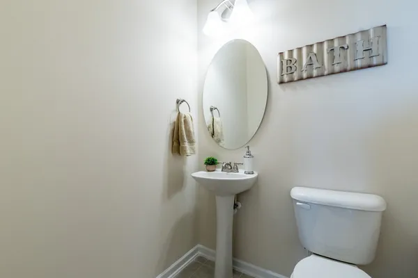 $449,990 | 1366 English Oak Drive, Clarksville, TN 37043