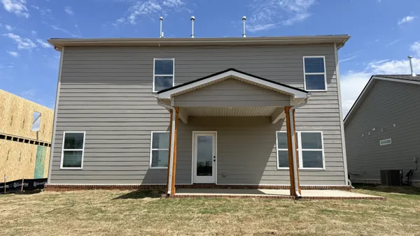 $449,990 | 1366 English Oak Drive, Clarksville, TN 37043