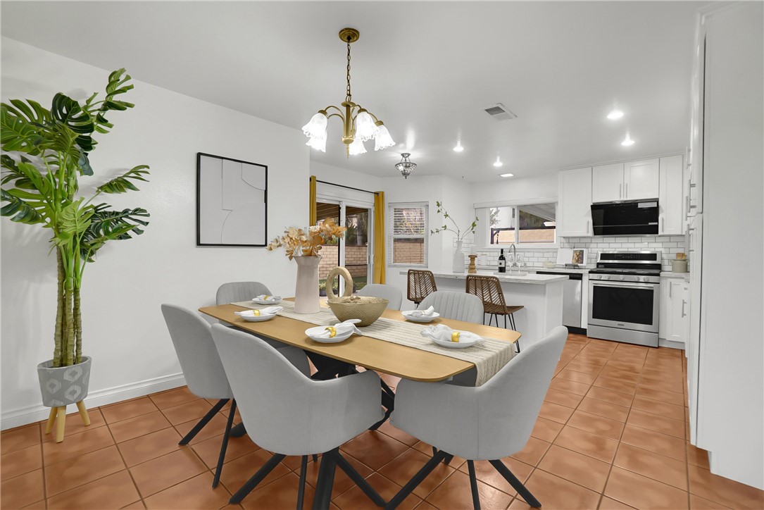 4676 Mane Street Montclair, CA 91763 - Photo 11 of 34