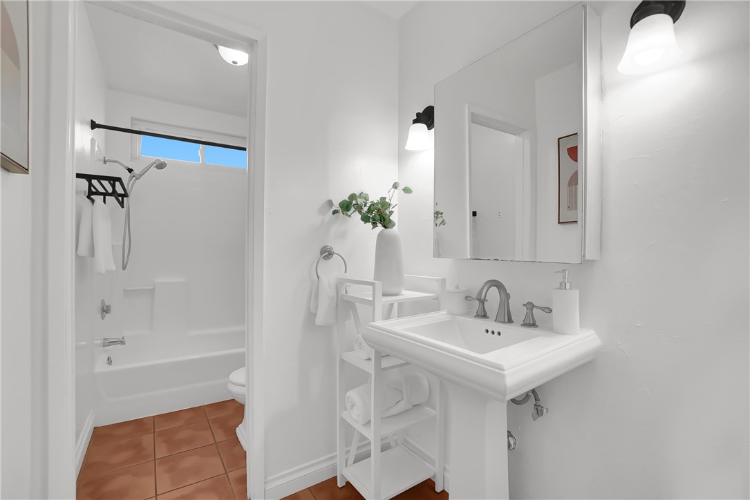 4676 Mane Street Montclair, CA 91763 - Photo 27 of 34