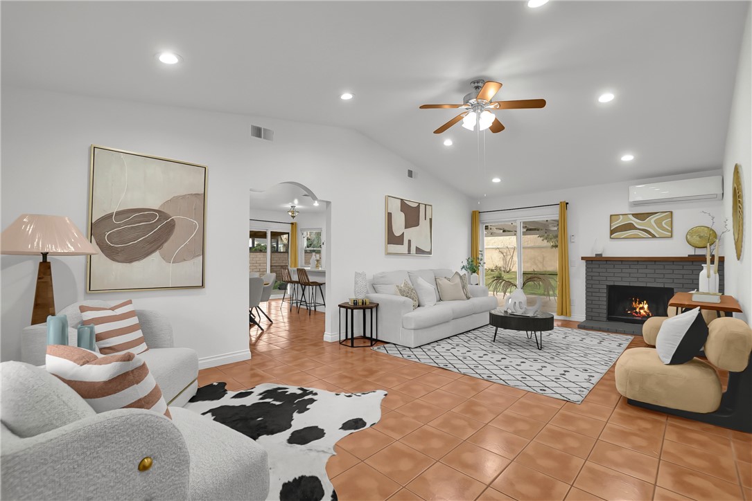 4676 Mane Street Montclair, CA 91763 - Photo 4 of 34