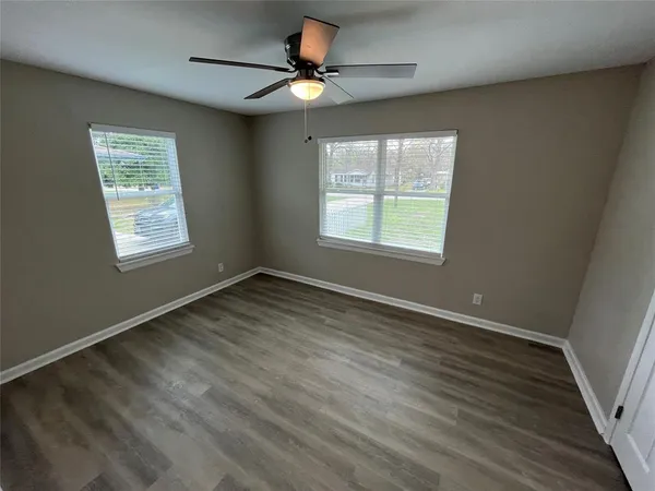 $1,600 | 577 West 6th Street, Lancaster, TX 75146