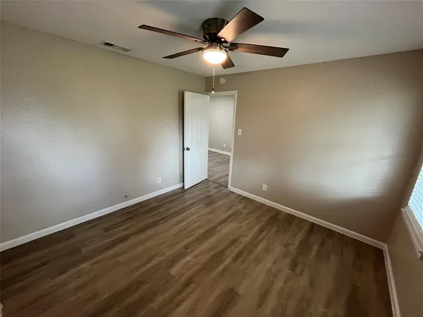 $1,600 | 577 West 6th Street, Lancaster, TX 75146