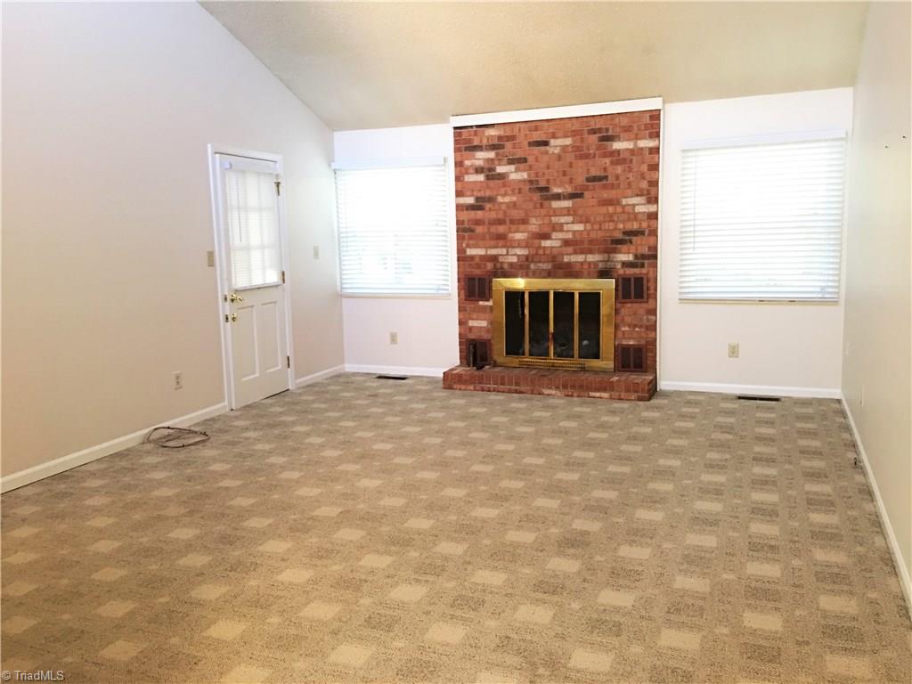 149 Meadowview Road Mocksville, NC 27028 - Photo 2 of 16 Gallery Image 2