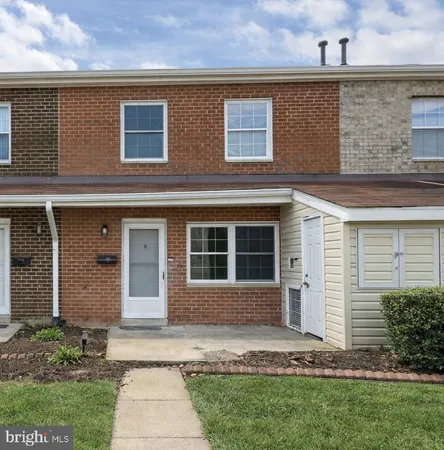 $1,950 | 9175 Hitching Post Lane, Unit E, Laurel, MD 20723