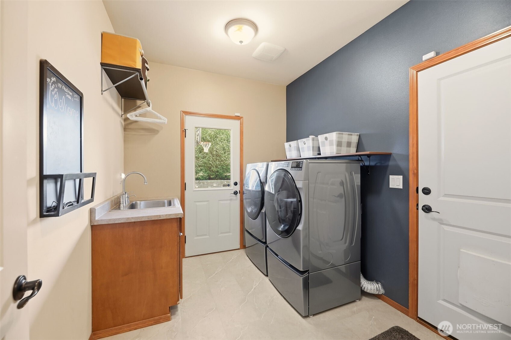 13621 3rd Street Southeast Snohomish, WA 98290 - Photo 16 of 38