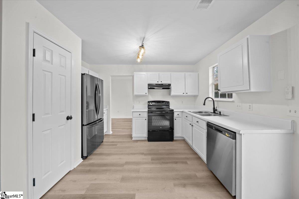 203 Tripmont Court Simpsonville, SC 29680 - Photo 11 of 38