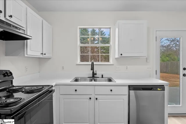 $309,900 | 203 Tripmont Court, Simpsonville, SC 29680