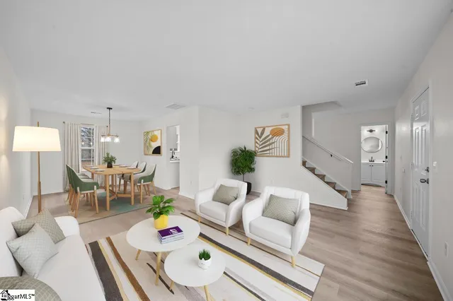 $319,900 | 203 Tripmont Court, Simpsonville, SC 29680