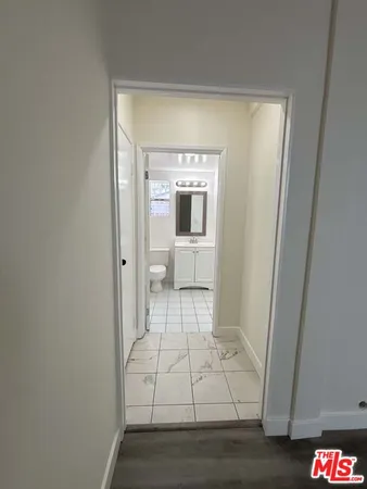 $5,000 | 915 Broadway Street, Unit 2, Venice, CA 90291