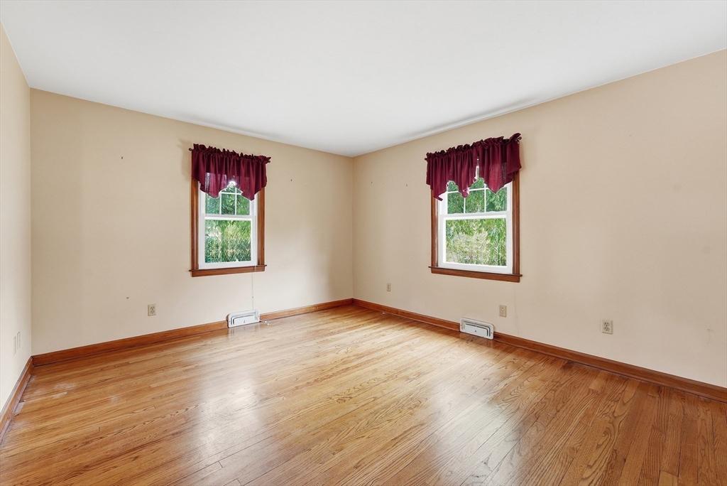 14 Duggan Circle Springfield, MA 01119 - Photo 14 of 41