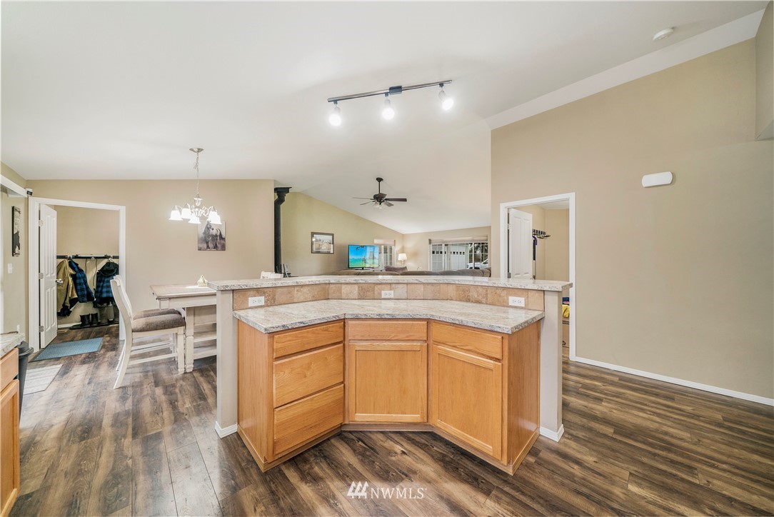 17932 Barj Lane Southwest Rochester, WA 98579 - Photo 11 of 25 Gallery Image 11