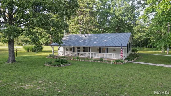 $350,000 | 9672 Crane Drive, Bucyrus, MO 65444