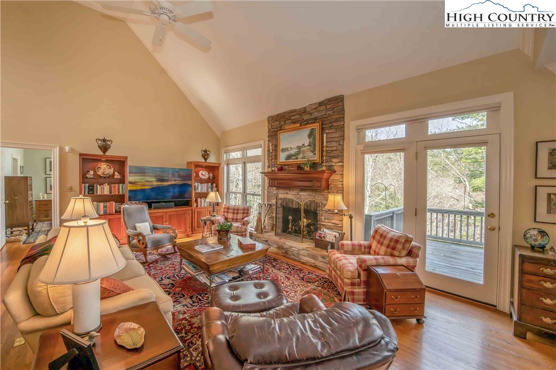 492 Russelton Road Boone, NC 28607 - Photo 8 of 41 Gallery Image 8