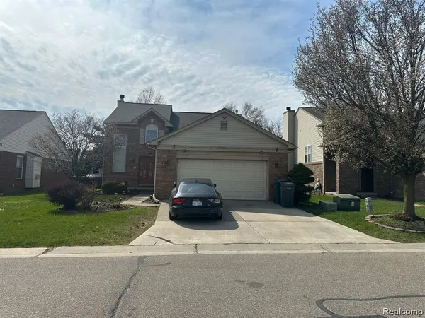 $550,000 | 55 Morross Circle, Dearborn, MI 48126