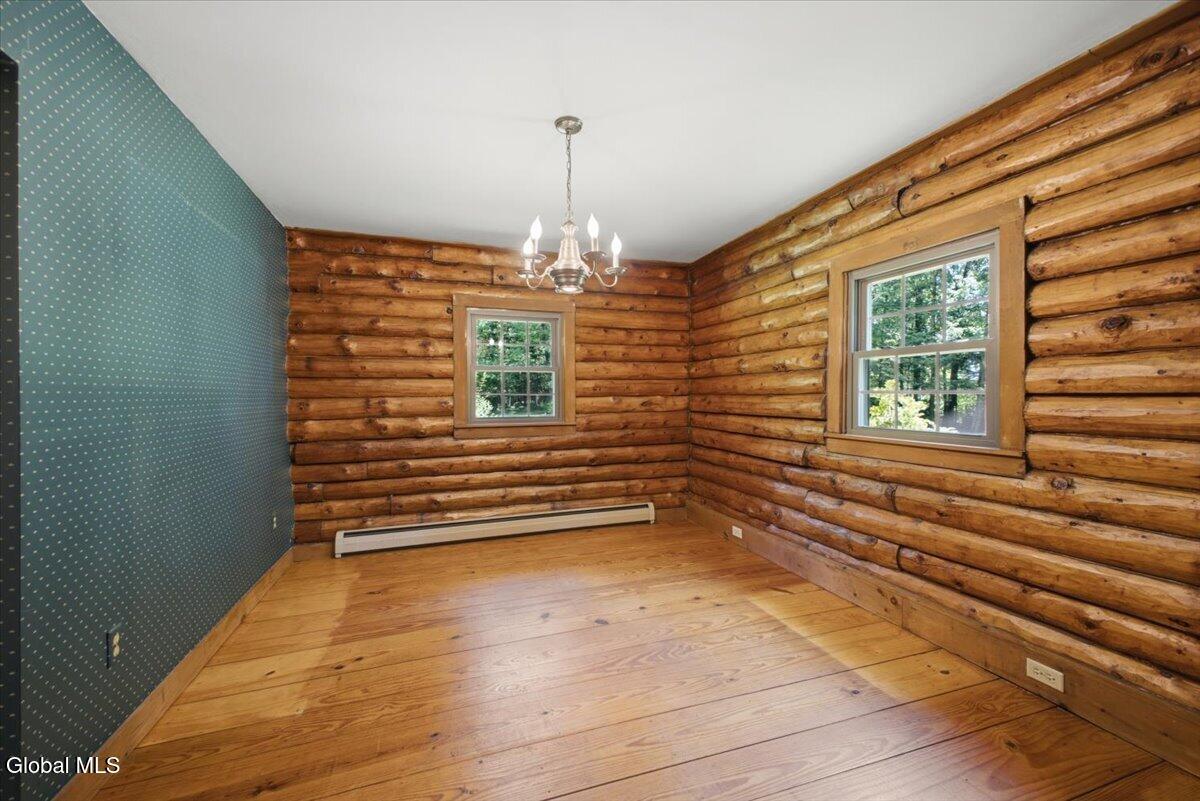 201 Burt Road Moreau, NY 12828 - Photo 16 of 26 09-008_IMG_2337