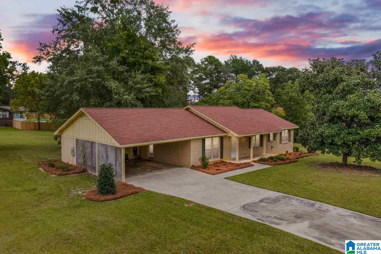 1064 6th Court Southwest Alabaster, AL 35007 - Photo 1 of 8