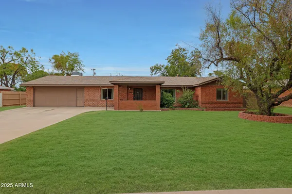 $8,000 | 2226 East Fairmount Avenue, Phoenix, AZ 85016