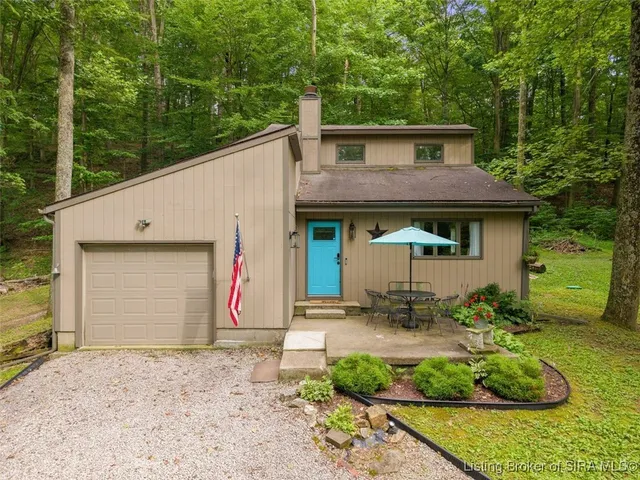 $289,900 | 3962 South Fire Lane Road, Pekin, IN 47165