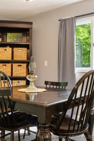 $289,900 | 3962 South Fire Lane Road, Pekin, IN 47165