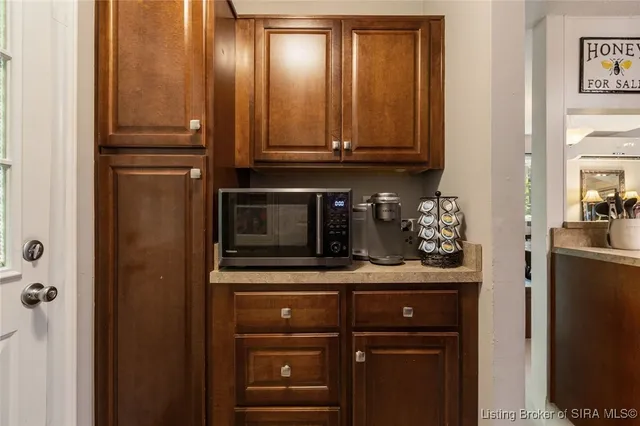 $289,900 | 3962 South Fire Lane Road, Pekin, IN 47165