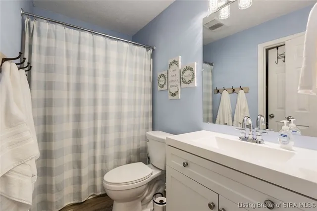 $289,900 | 3962 South Fire Lane Road, Pekin, IN 47165