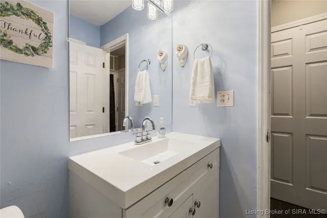 $289,900 | 3962 South Fire Lane Road, Pekin, IN 47165