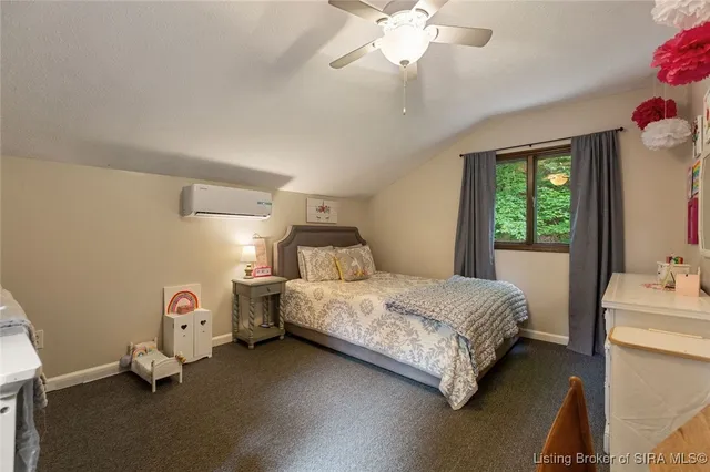 $289,900 | 3962 South Fire Lane Road, Pekin, IN 47165