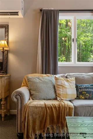 $289,900 | 3962 South Fire Lane Road, Pekin, IN 47165