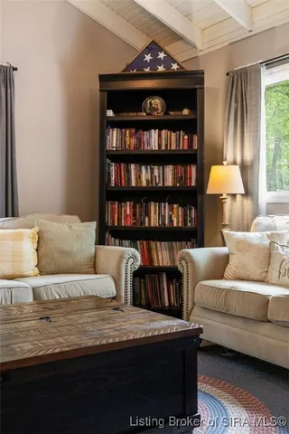 $289,900 | 3962 South Fire Lane Road, Pekin, IN 47165