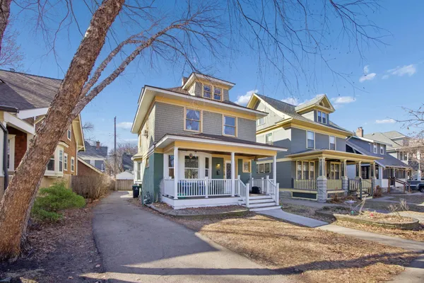 $399,900 | 1676 Hague Avenue, St. Paul, MN 55104