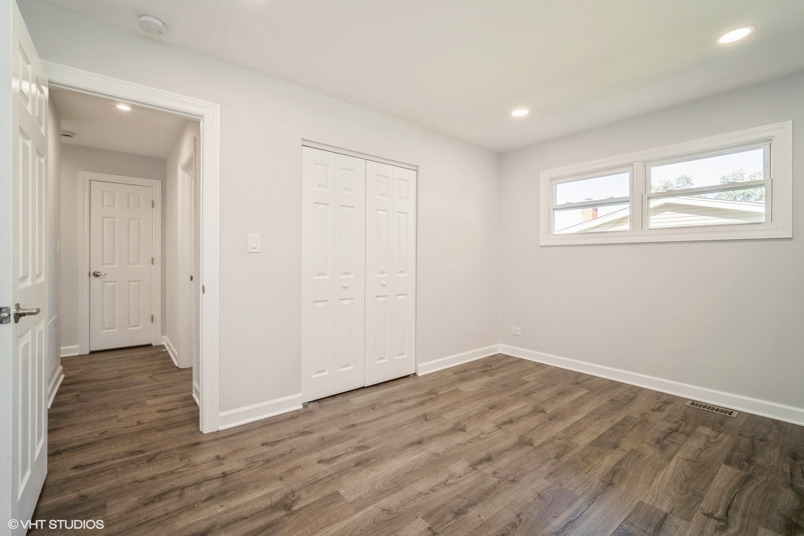 1121 North Wheeling Road Mount Prospect, IL 60056 - Photo 12 of 18 Gallery Image 12