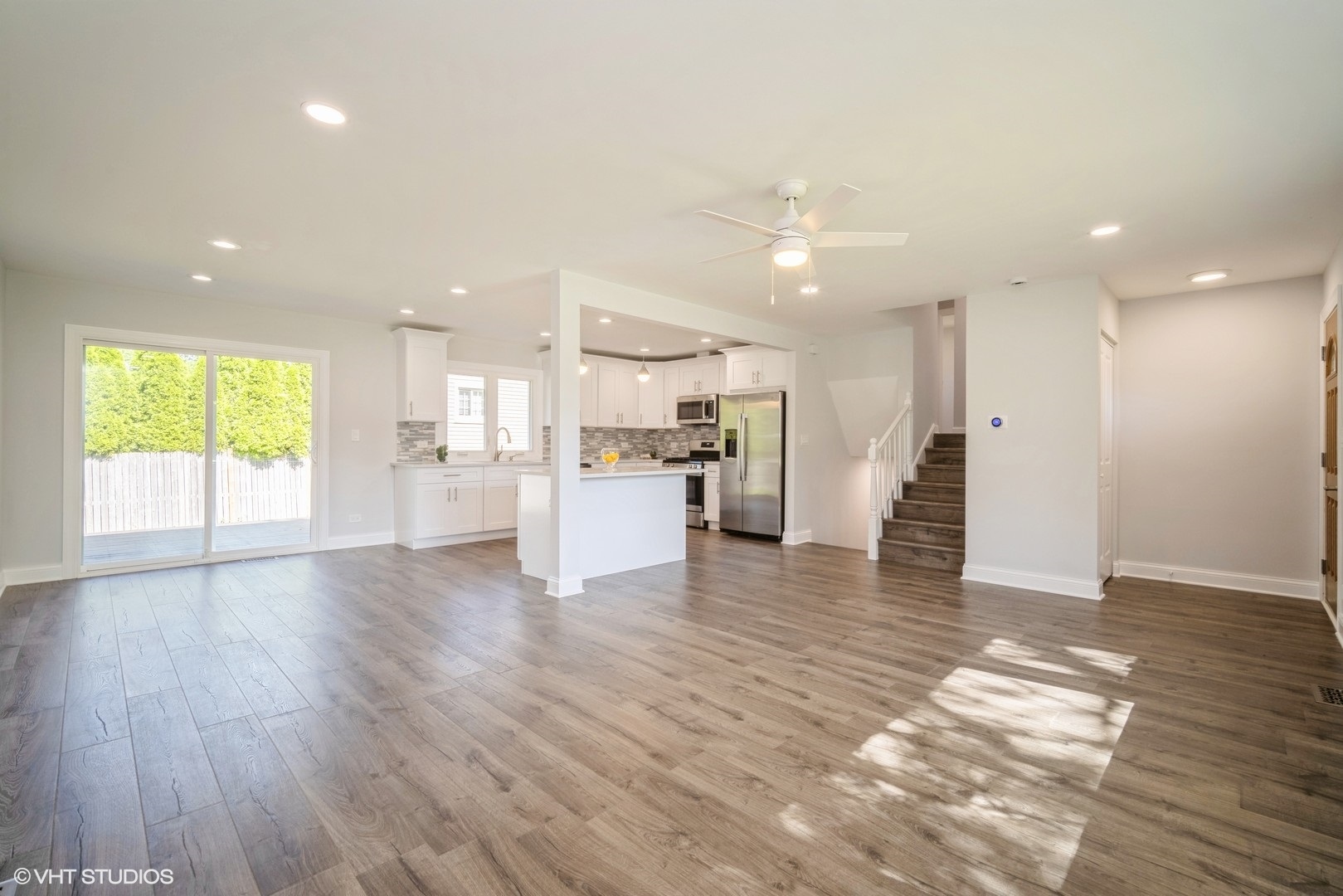 1121 North Wheeling Road Mount Prospect, IL 60056 - Photo 3 of 18 Gallery Image 3