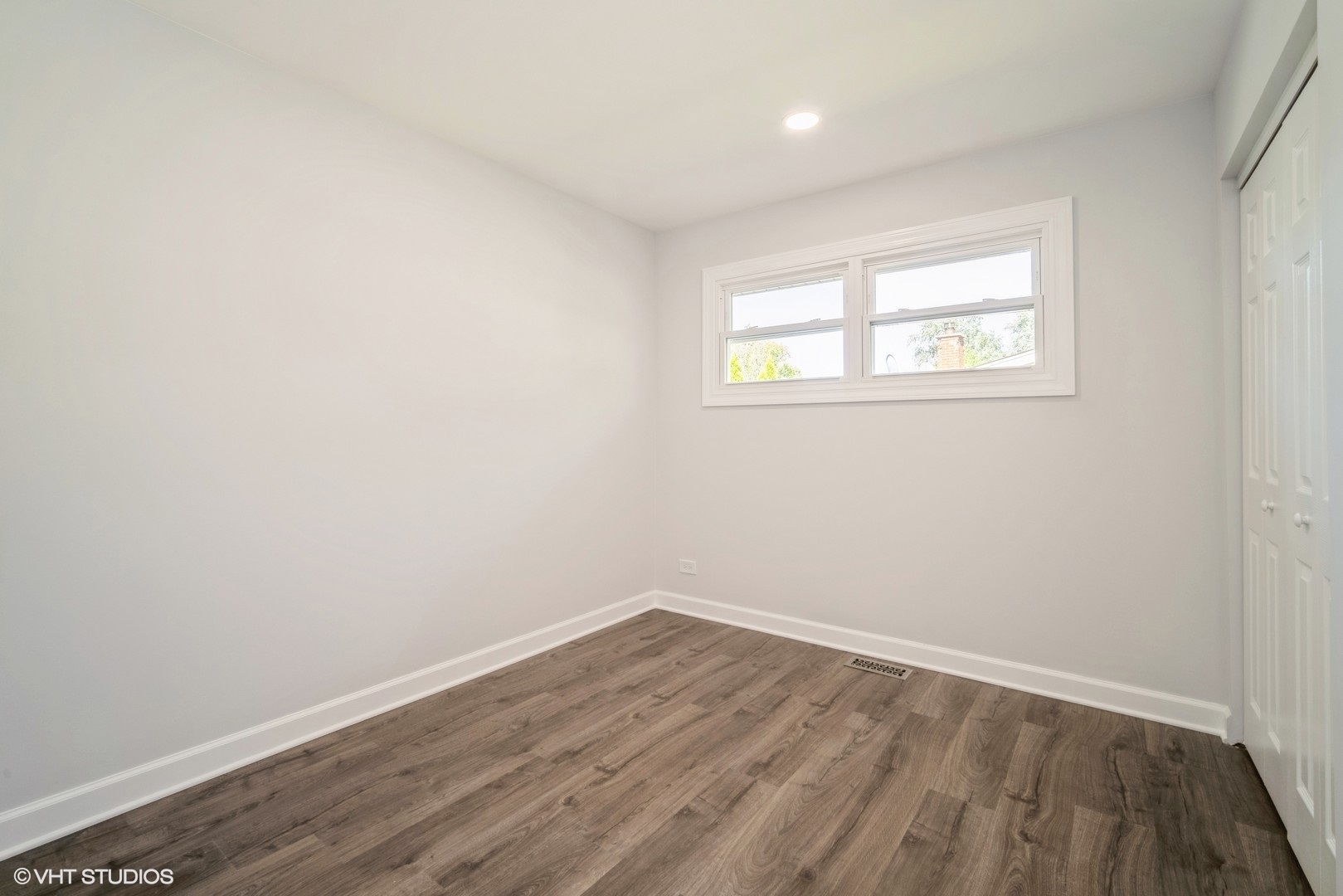 1121 North Wheeling Road Mount Prospect, IL 60056 - Photo 10 of 18 Gallery Image 10